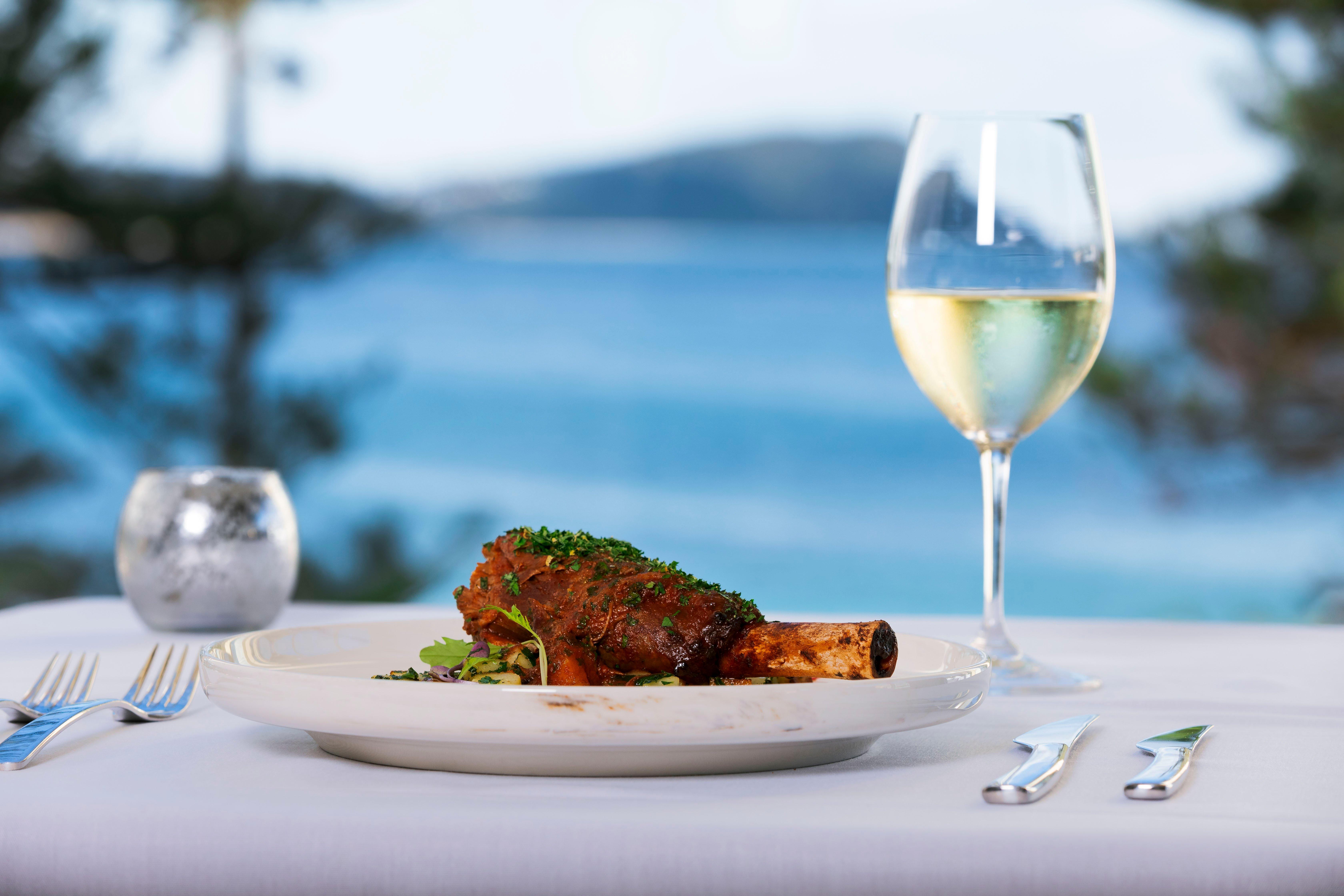 Отель Crowne Plaza Terrigal Pacific By Ihg Экстерьер фото