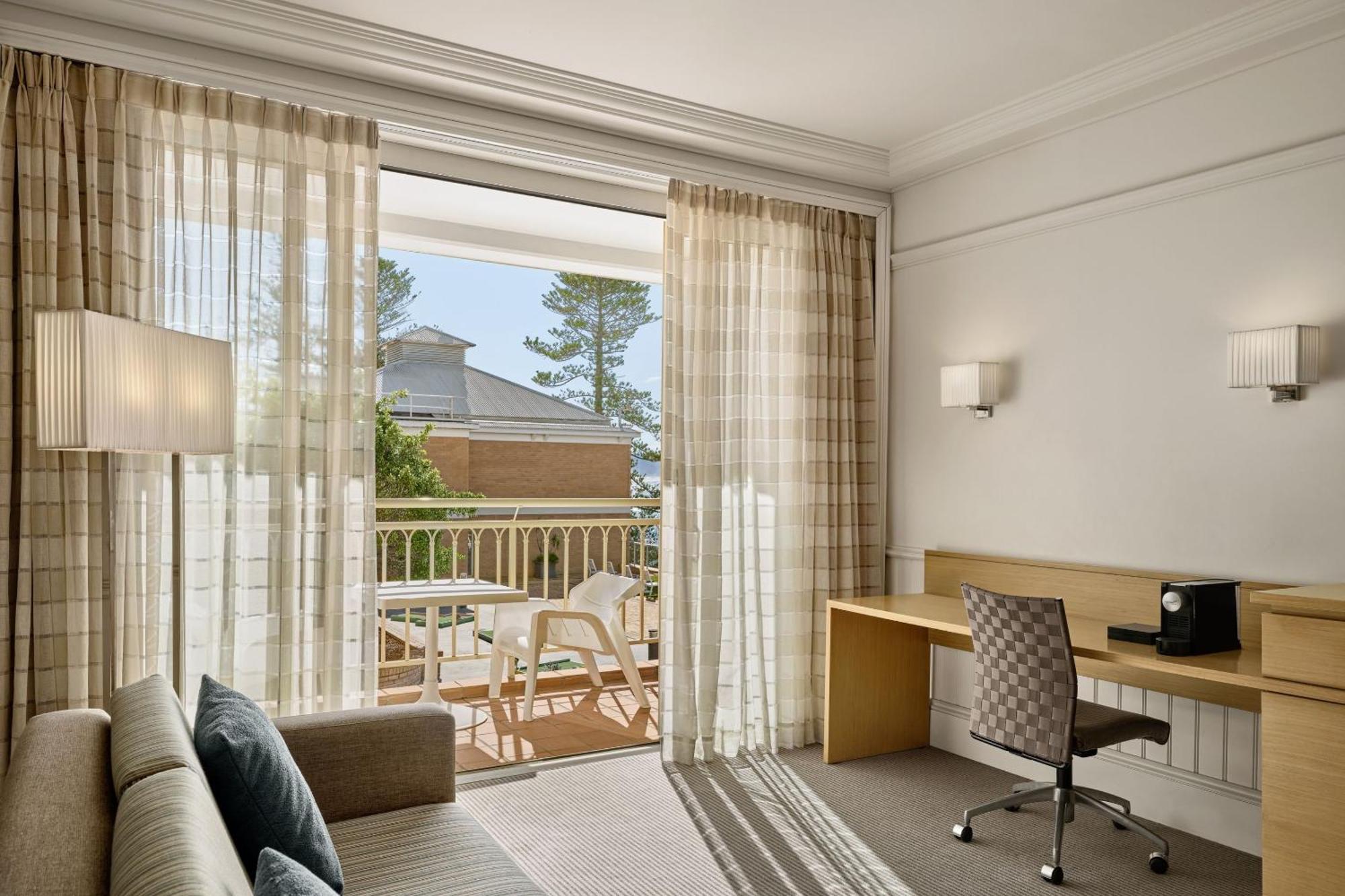 Отель Crowne Plaza Terrigal Pacific By Ihg Экстерьер фото