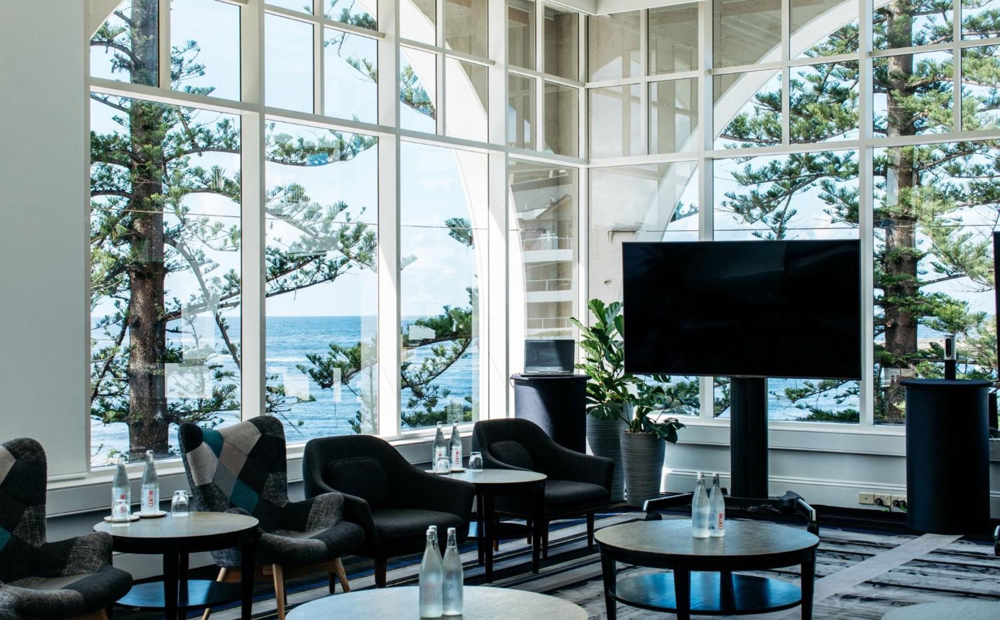 Отель Crowne Plaza Terrigal Pacific By Ihg Экстерьер фото