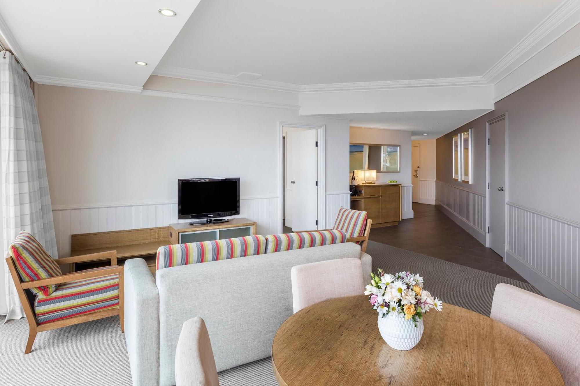 Отель Crowne Plaza Terrigal Pacific By Ihg Экстерьер фото