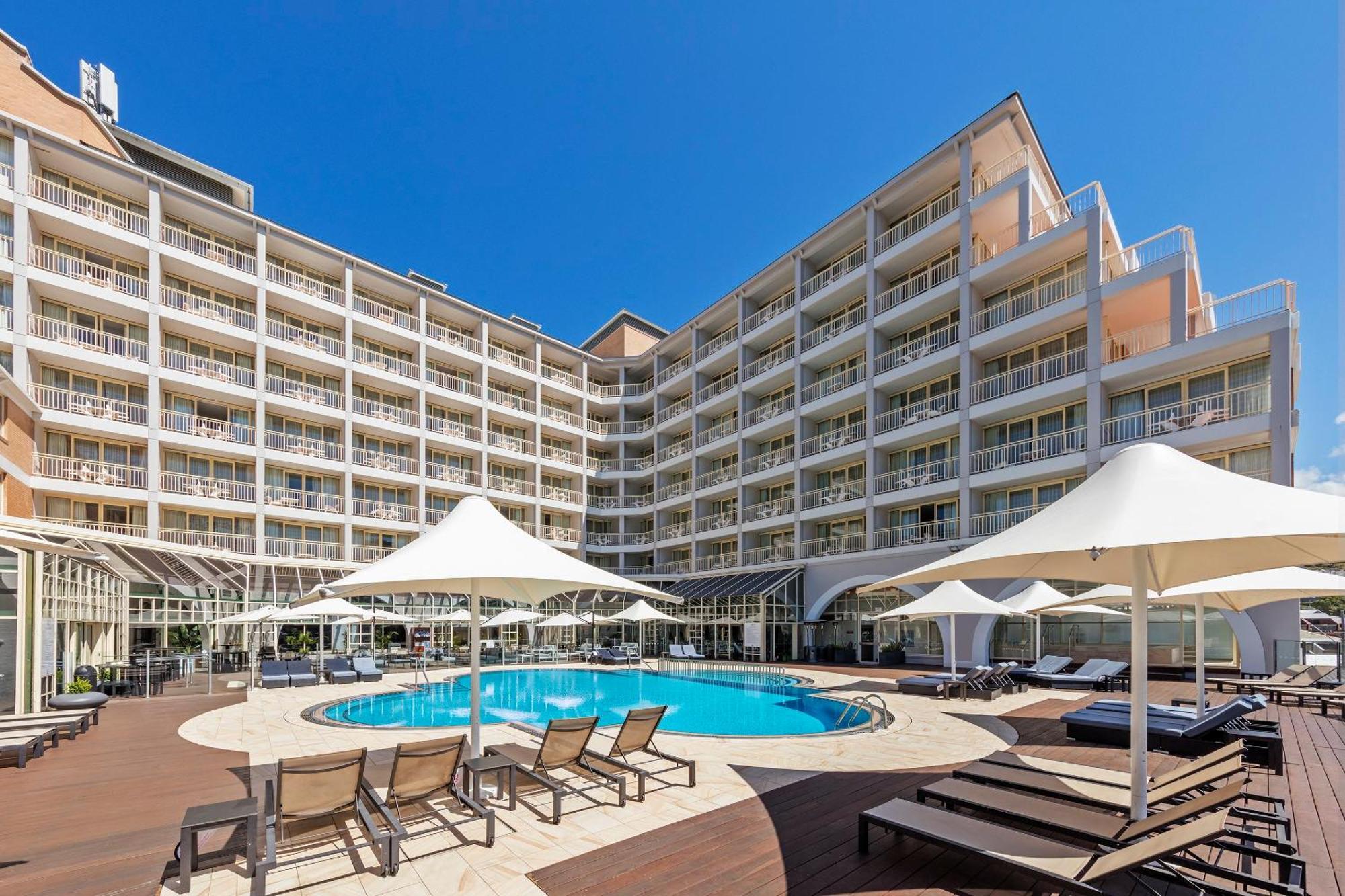 Отель Crowne Plaza Terrigal Pacific By Ihg Экстерьер фото
